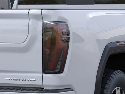 New 2026 GMC Sierra 3500 Denali w/ Denali Reserve Package image 11