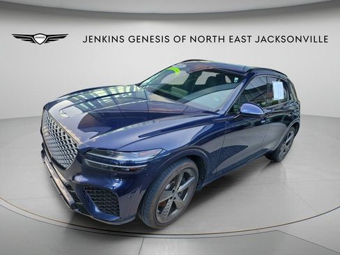 Used 2025 Genesis GV70 3.5T Sport w/ Sport Advanced Package AWD/4WD image 6