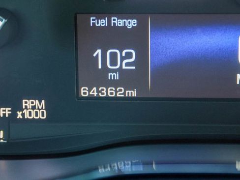 Used 2018 Cadillac XT5 AWD image 30