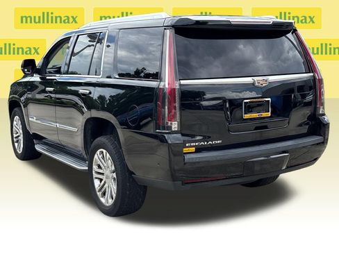 Used 2018 Cadillac Escalade 2WD image 12