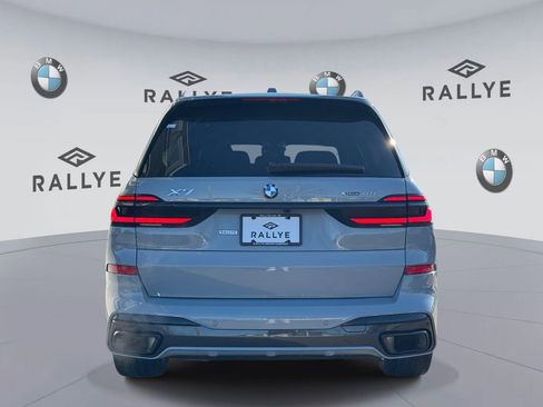 Certified 2026 BMW X7 xDrive40i w/ Executive Package image 5