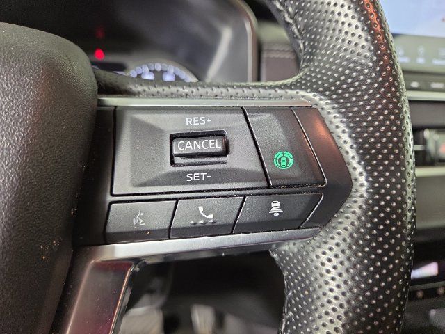 Used 2024 Mitsubishi Outlander SE AWD/4WD image 23