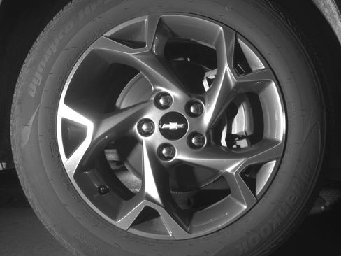 Used 2025 Chevrolet Trax LT w/ LT Convenience Package image 12