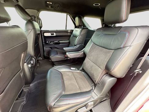 Used 2022 Ford Explorer ST w/ Equipment Group 401A AWD/4WD image 24