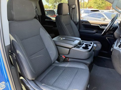 Used 2025 Chevrolet Silverado 1500 LT AWD/4WD image 25