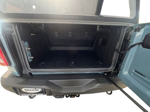 Used 2022 Ford Bronco Badlands image 18