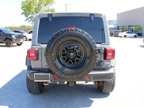 Used 2023 Jeep Wrangler Unlimited Rubicon 392 w/ Xtreme Recon 35" Tire Package AWD/4WD image 6