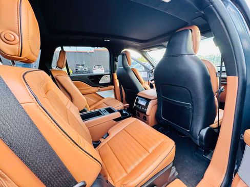 Used 2020 Lincoln Aviator Black Label w/ Dynamic Handling Package AWD/4WD image 15