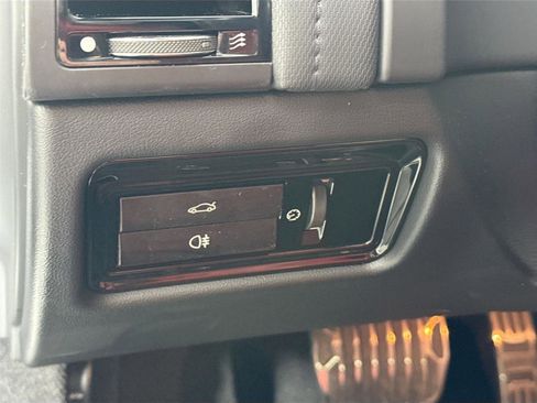 Used 2015 Jaguar F-TYPE S image 16