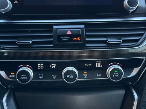 Used 2022 Honda Accord Sport image 39