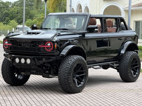 Used 2025 Ford Bronco Outer Banks image 55