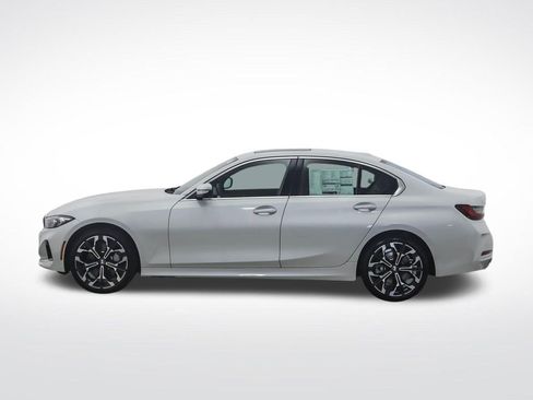 Used 2025 BMW 330i xDrive Sedan w/ Premium Package AWD/4WD image 2