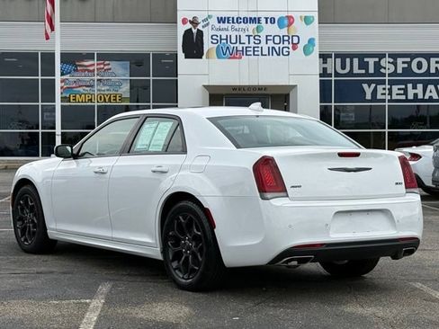 Used 2022 Chrysler 300 Touring L w/ Popular Equipment Group AWD/4WD image 36