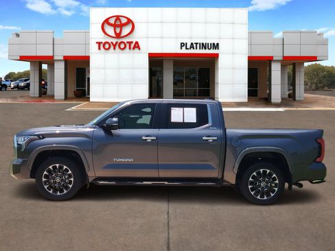Used 2024 Toyota Tundra Limited AWD/4WD image 3