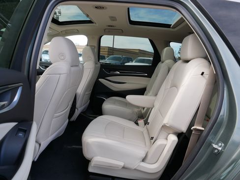 Used 2022 Buick Enclave Premium w/ Experience Buick Package image 34