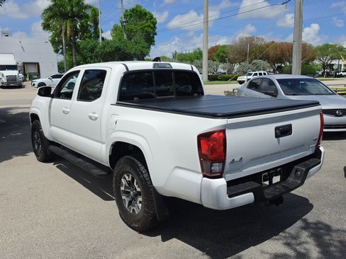 Used 2023 Toyota Tacoma SR AWD/4WD image 3