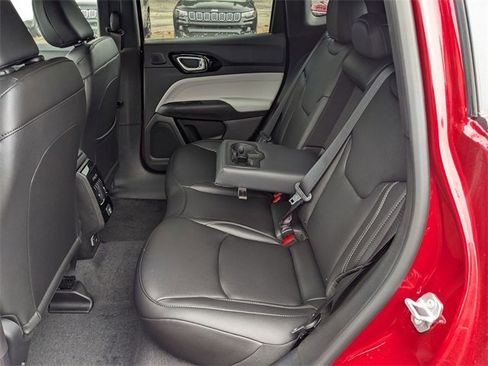 New 2025 Jeep Compass Limited w/ Sun & Sound Group image 10