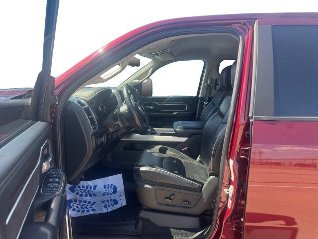 Used 2023 RAM 2500 Laramie AWD/4WD image 9