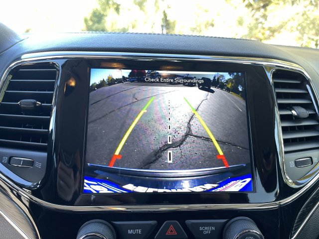 Used 2021 Jeep Grand Cherokee Summit AWD/4WD image 15