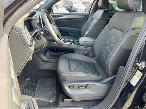 New 2026 Volkswagen Atlas Cross Sport SE image 18