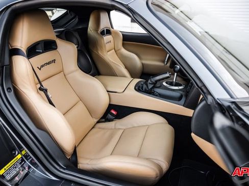 Used 2009 Dodge Viper ACR RWD image 81