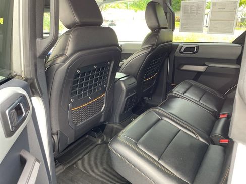 Certified 2022 Ford Bronco Badlands image 8