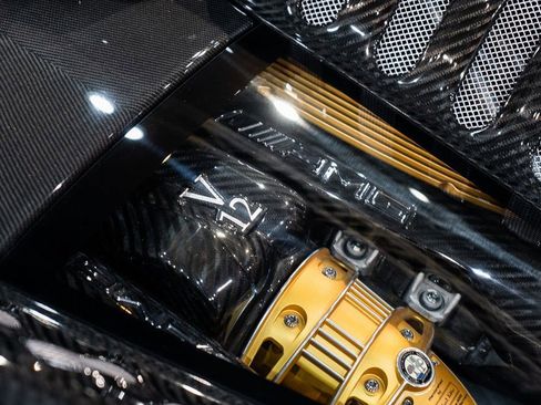 Used 2017 Pagani Huayra image 52