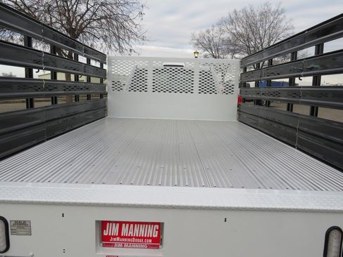 New 2023 RAM 4500 Tradesman image 39