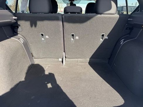 Used 2023 Nissan Kicks S image 5