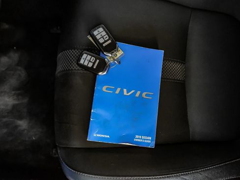 Used 2019 Honda Civic Sport image 54