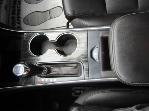 Used 2018 Chevrolet Impala LT image 14