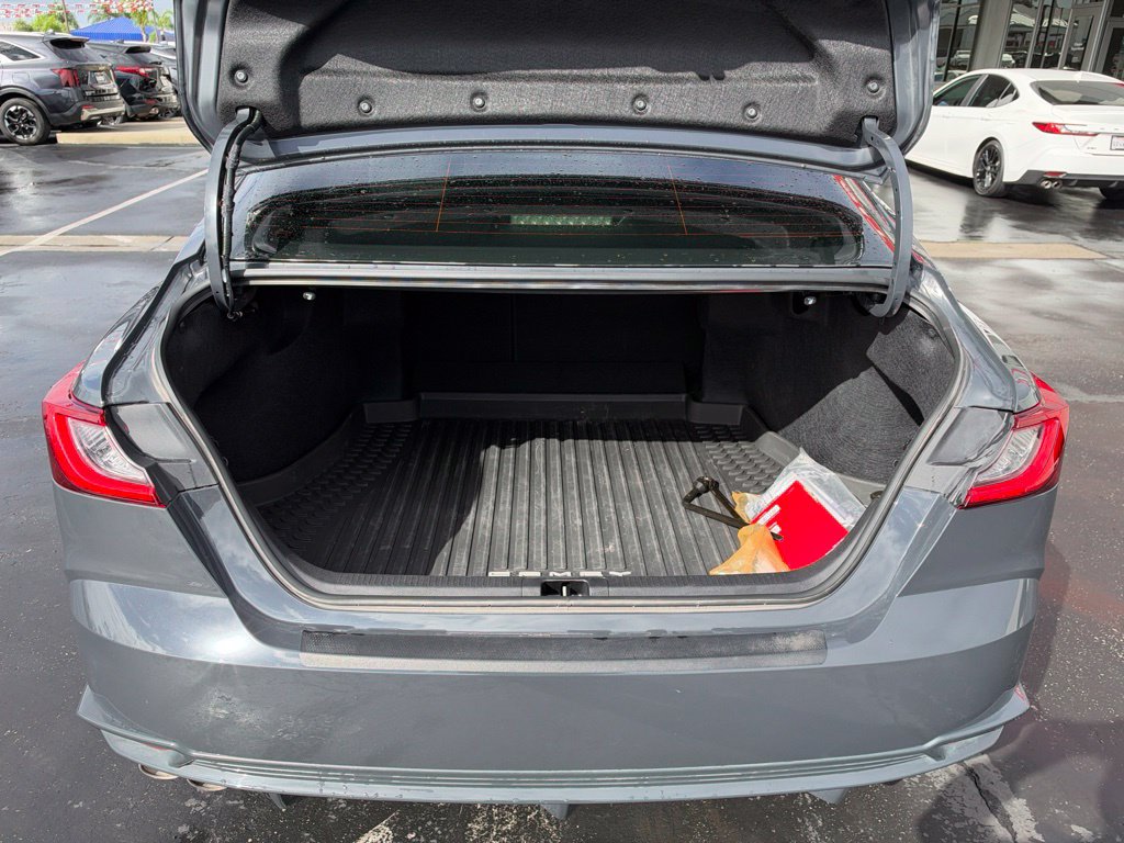 Certified 2025 Toyota Camry XSE FWD image 15