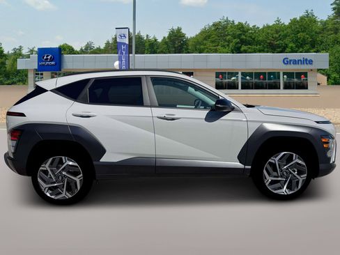 New 2026 Hyundai Kona SEL Premium image 9