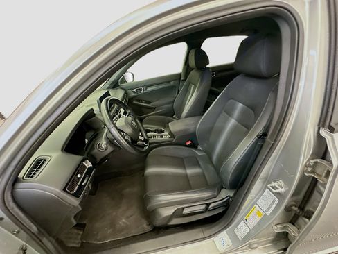 Used 2025 Honda Civic Sport image 13