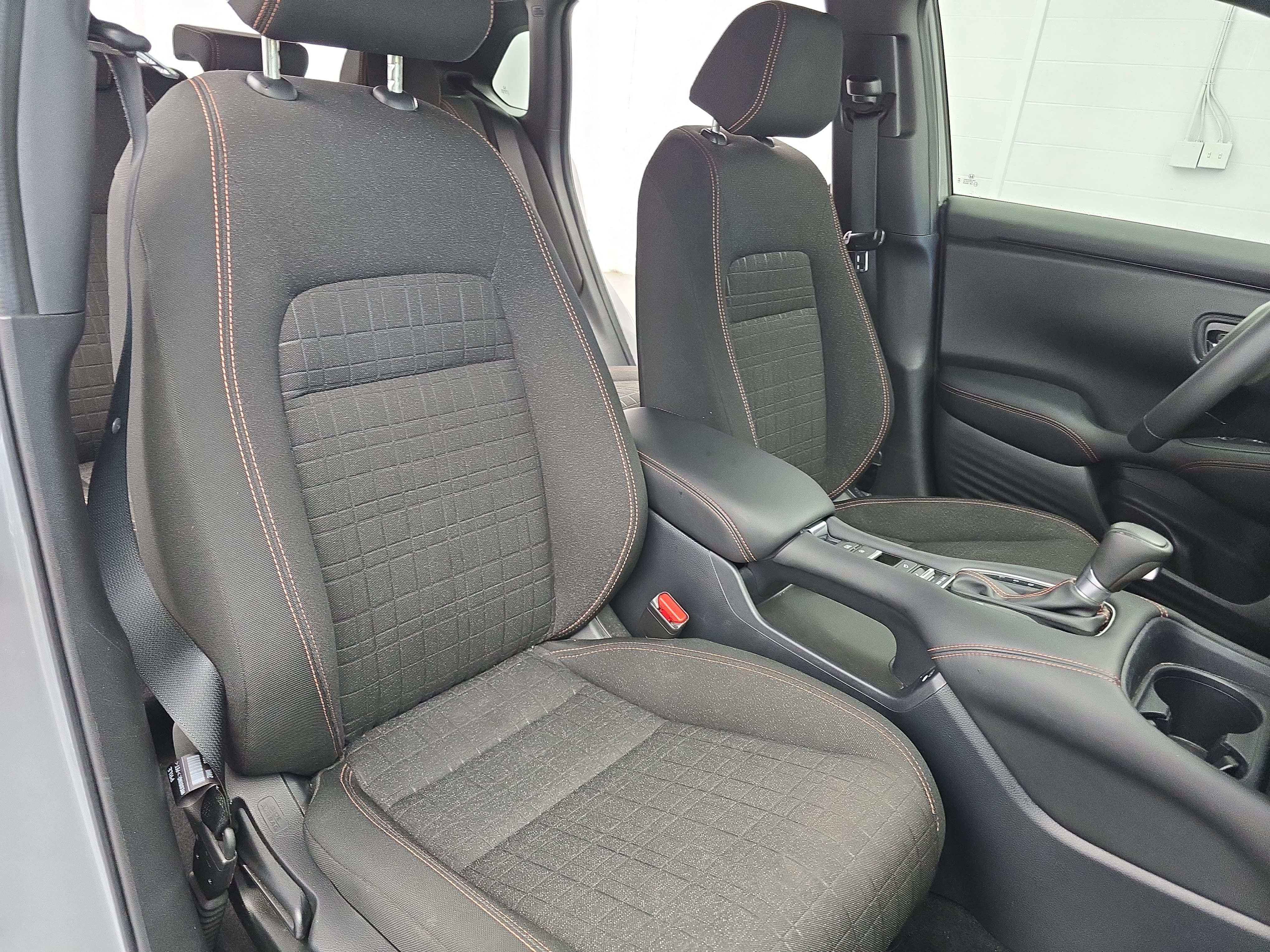Certified 2024 Honda HR-V Sport image 10
