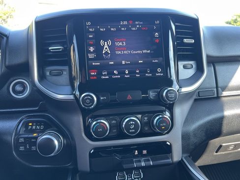 Used 2021 RAM 1500 Big Horn image 5