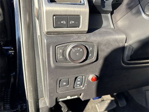 Certified 2017 Ford F250 Platinum image 11