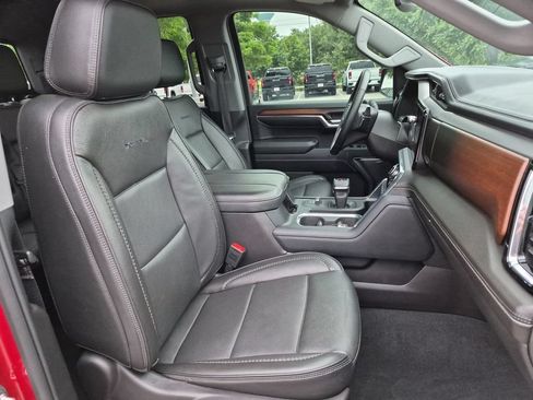 Used 2024 GMC Sierra 1500 Denali AWD/4WD image 40