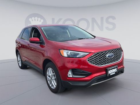 Used 2023 Ford Edge SEL w/ Convenience Package AWD/4WD image 4