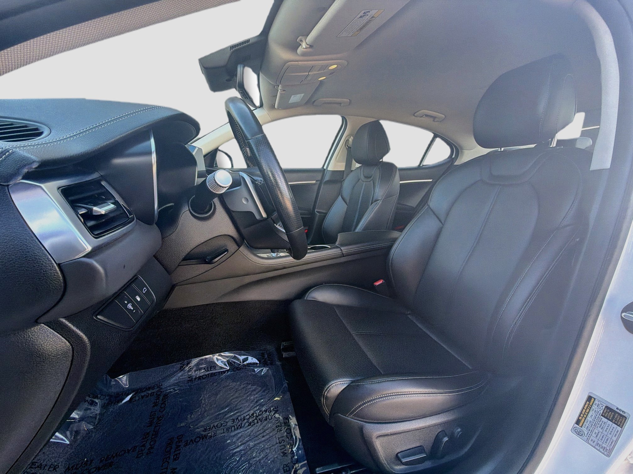 Used 2025 Genesis G70 2.5T AWD/4WD image 13