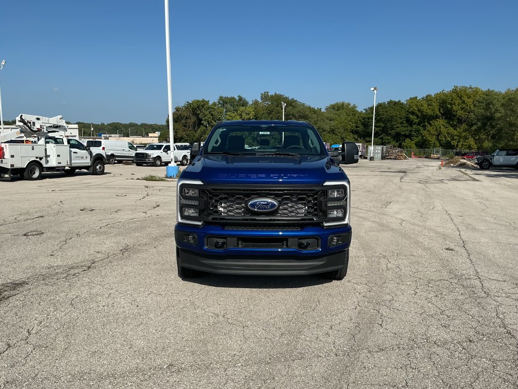 New 2026 Ford F250 XL w/ STX Appearance Package AWD/4WD image 8