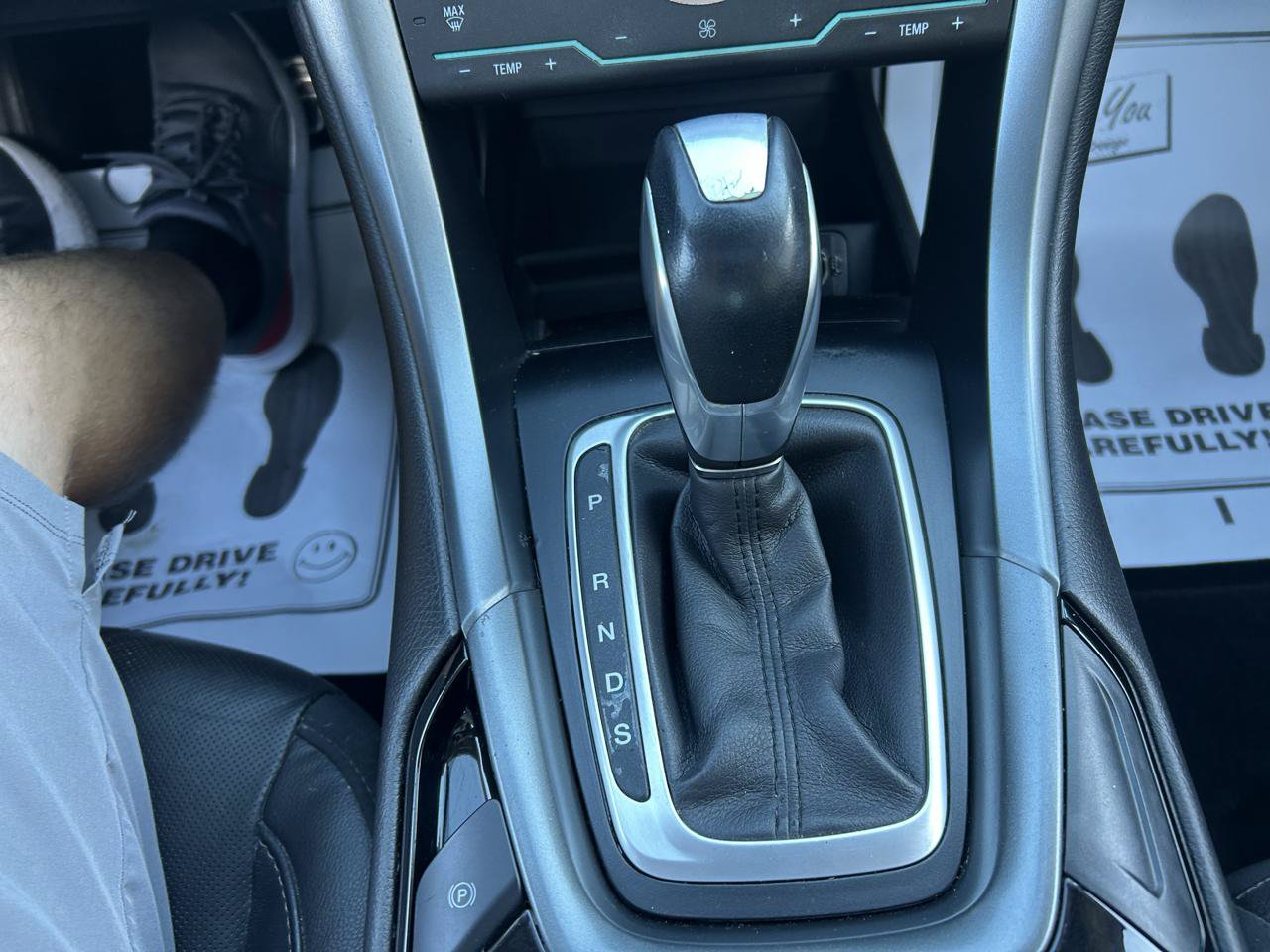 Used 2015 Ford Fusion Titanium FWD image 27