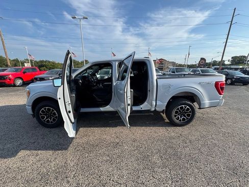 Certified 2022 Ford F150 XLT w/ Equipment Group 302A High AWD/4WD image 4