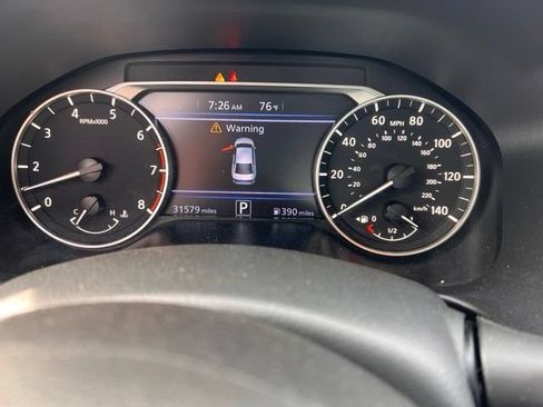 Used 2025 Nissan Altima 2.5 SV FWD image 6