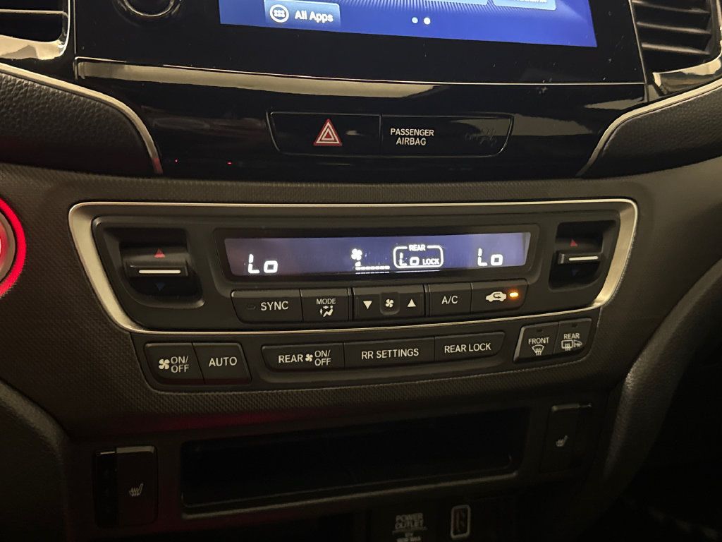 Certified 2022 Honda Pilot TrailSport image 30