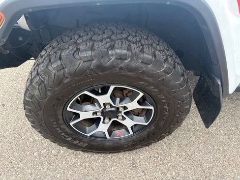 Used 2020 Jeep Wrangler Unlimited Rubicon AWD/4WD image 15
