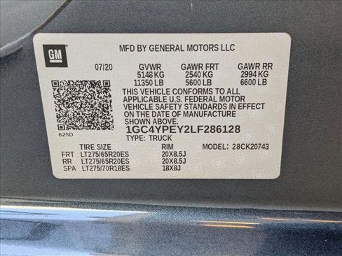 Used 2020 Chevrolet Silverado 2500 LTZ w/ LTZ Premium Package image 28