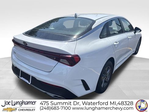 Used 2021 Kia K5 LX FWD image 3
