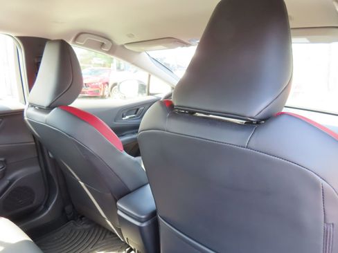 Used 2023 Toyota Prius Prime XSE Premium image 34