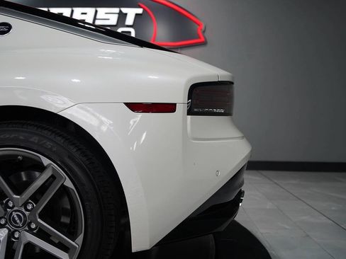 Used 2025 Nissan Z Sport w/ Floor Mat Package RWD image 37